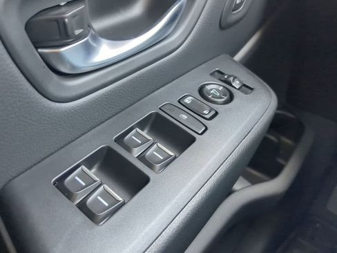 Used 2025 Honda Pilot EX-L image 22