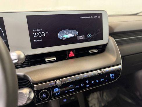 Used 2024 Hyundai Ioniq 5 SEL image 21