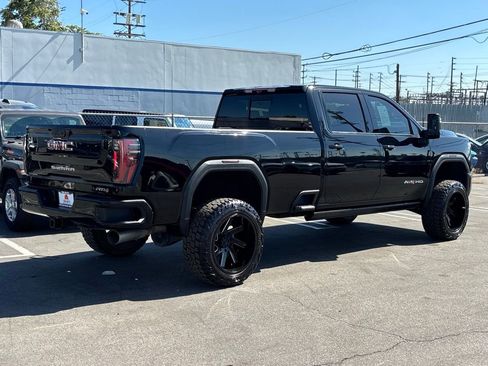 Used 2024 GMC Sierra 3500 AT4 w/ AT4 Premium Plus Package image 5