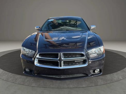 Used 2011 Dodge Charger Rallye RWD image 3