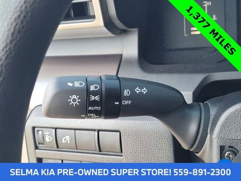 Used 2025 Toyota Tacoma SR5 image 15