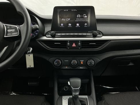 Used 2020 Kia Forte LXS FWD image 31