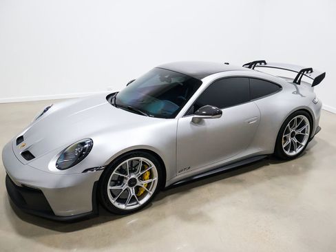 Used 2022 Porsche 911 GT3 RWD image 12