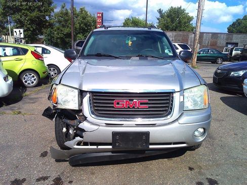 Used 2005 GMC Envoy XL SLT AWD/4WD image 3