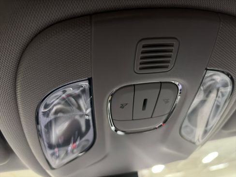 Used 2022 Jeep Compass Limited image 20