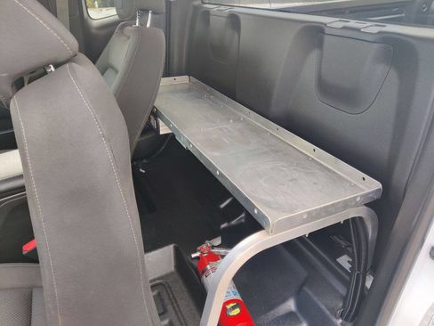 Used 2022 Chevrolet Colorado LT w/ Fleet Safety Package image 26