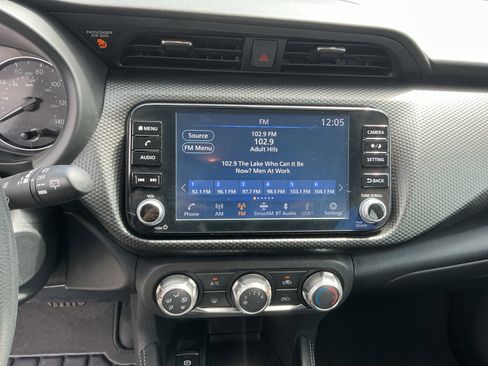 Certified 2023 Nissan Kicks SV FWD image 16