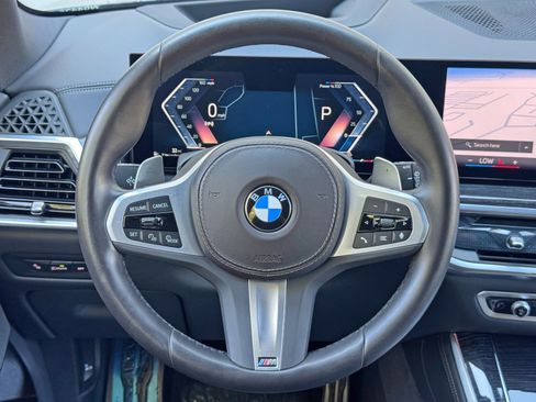 Used 2024 BMW X5 sDrive40i w/ M Sport Package RWD image 19
