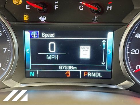 Used 2017 GMC Acadia SLT image 14