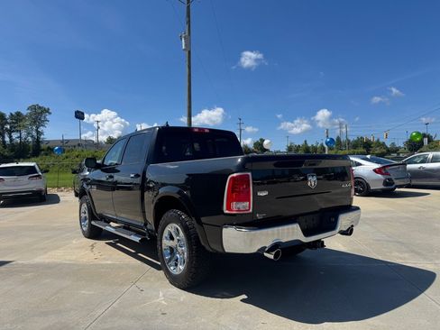 Used 2015 RAM 1500 Laramie w/ Convenience Group AWD/4WD image 4