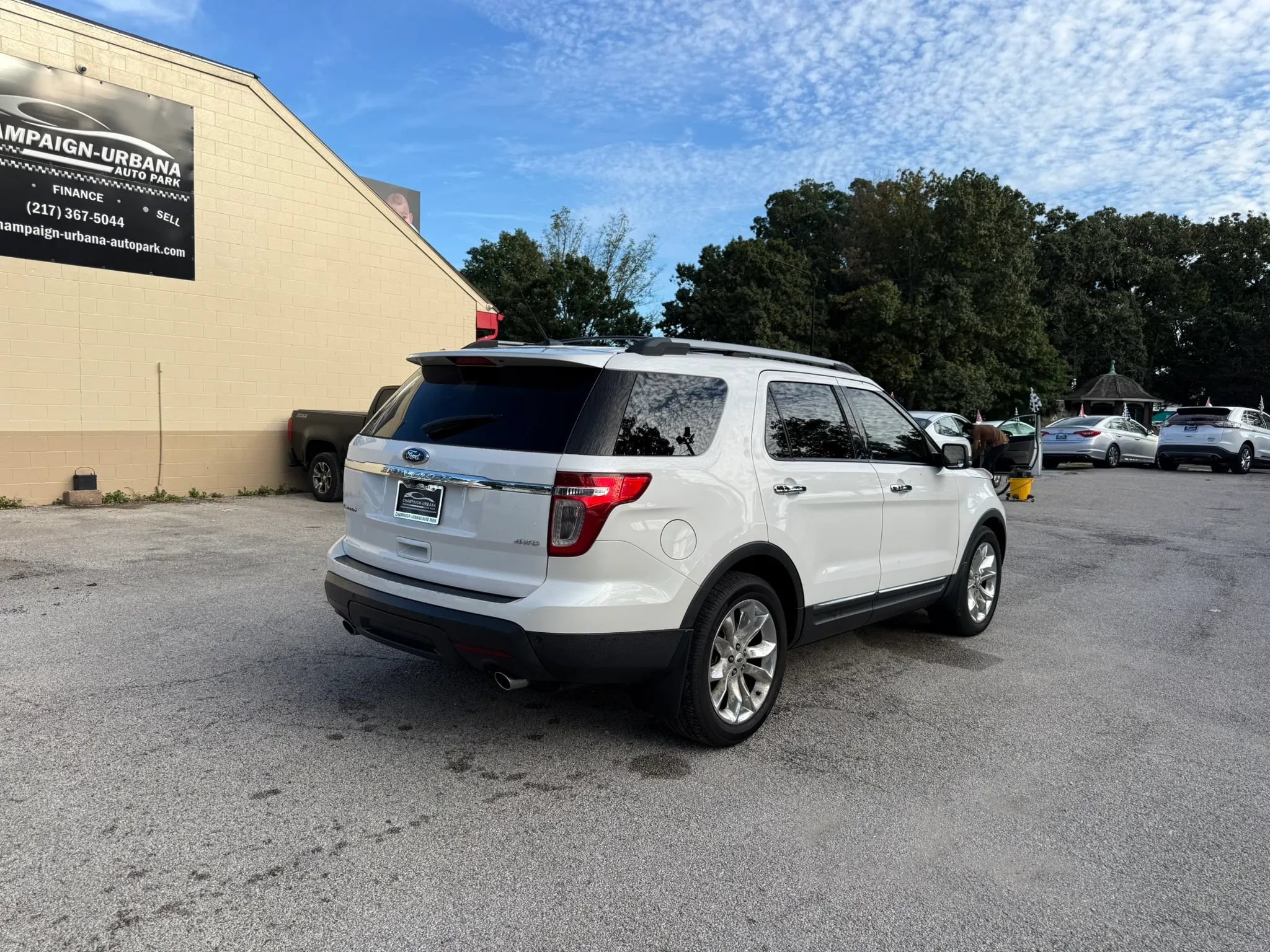 Used 2012 Ford Explorer Limited AWD/4WD image 7