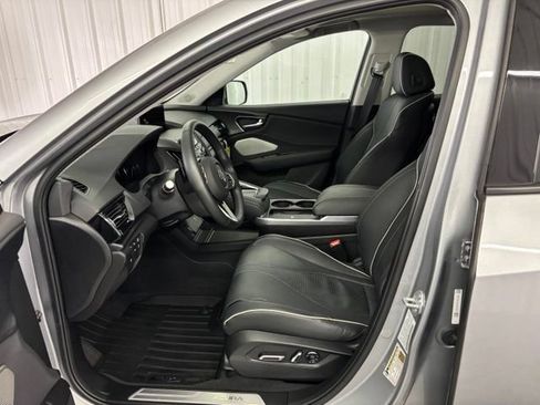 Certified 2026 Acura RDX SH-AWD w/ Advance Package image 2