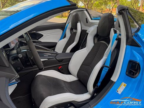 Used 2024 Chevrolet Corvette Z06 RWD image 24