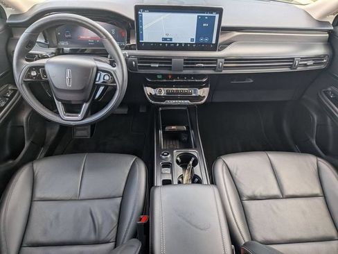 Certified 2023 Lincoln Corsair Reserve w/ Equipment Group 201A AWD/4WD image 28