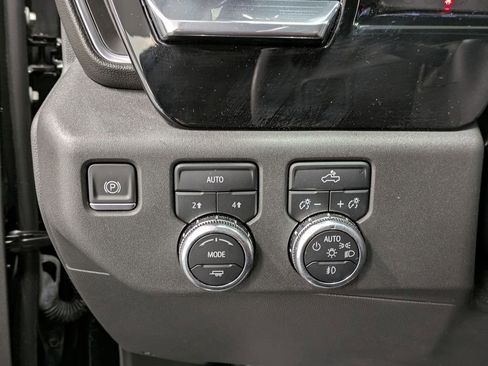 Used 2023 GMC Sierra 1500 Elevation w/ LPO, Elevation Black Package AWD/4WD image 22
