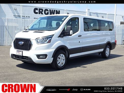 Used 2023 Ford Transit 350 XLT RWD image 3
