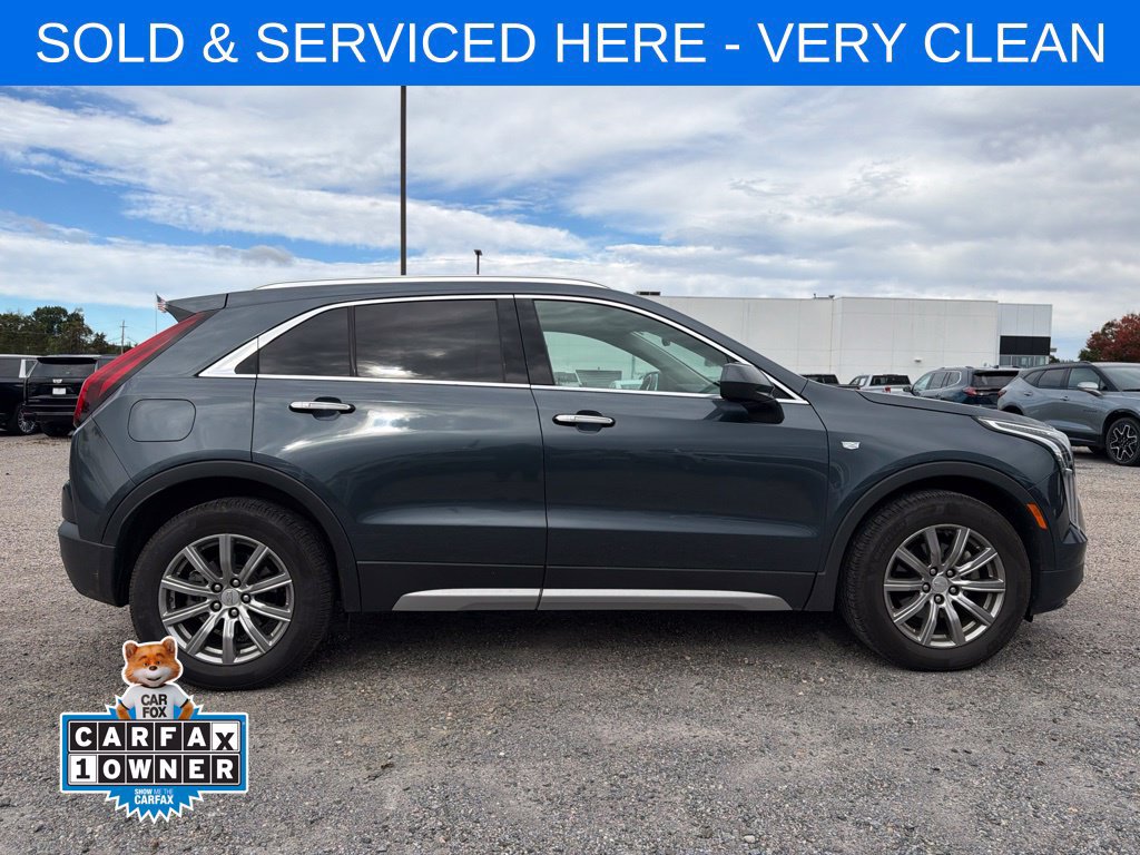 Used 2019 Cadillac XT4 Premium Luxury w/ Cold Weather Package FWD image 12