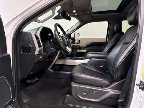 Used 2018 Ford F250 Lariat w/ Lariat Ultimate Package image 13