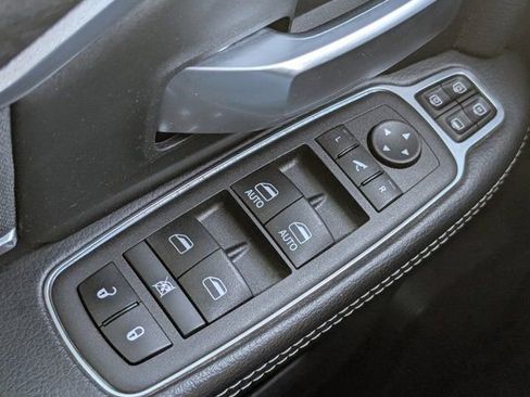 Used 2024 RAM 2500 Big Horn w/ Tech Package image 21