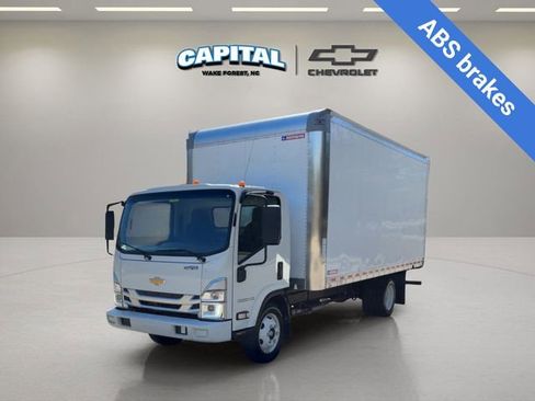 New 2025 Chevrolet Low Cab Forward 5500XG image 3