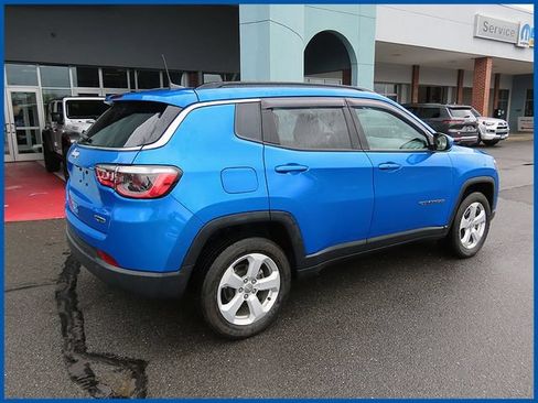 Used 2021 Jeep Compass Latitude AWD/4WD image 7
