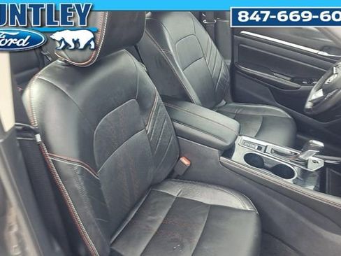 Used 2024 Nissan Altima 2.5 SR w/ SR Premium Package image 7