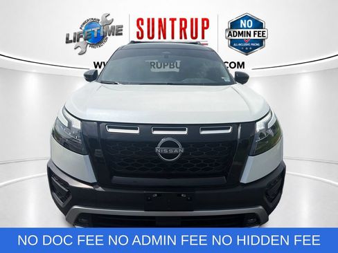 Used 2024 Nissan Pathfinder Rock Creek AWD/4WD image 9