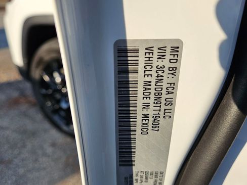 New 2026 Jeep Compass Latitude image 6