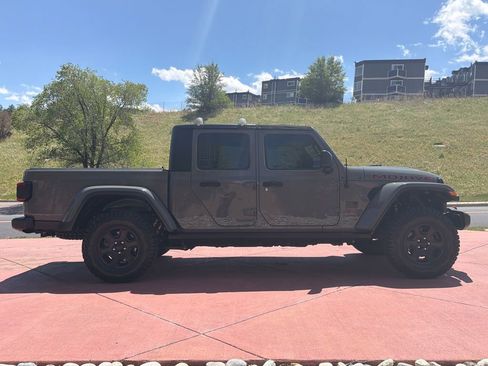 Used 2021 Jeep Gladiator Mojave w/ LED Lighting Group AWD/4WD image 9