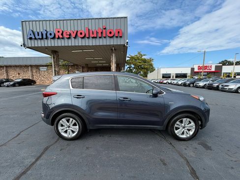 Used 2018 Kia Sportage LX AWD/4WD image 8