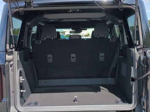 New 2026 Ford Bronco Outer Banks w/ Sasquatch Package AWD/4WD image 13