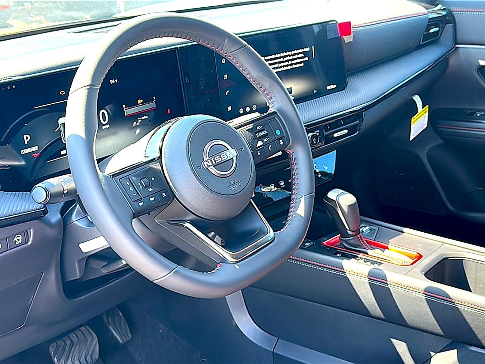 New 2026 Nissan Kicks SR w/ Cold Weather Package FWD image 9