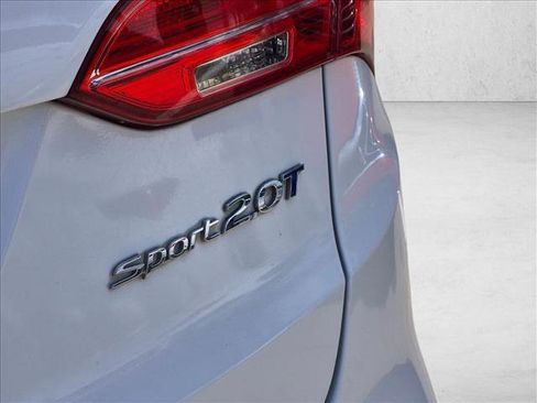 Used 2013 Hyundai Santa Fe Sport 2.0T w/ Technology Pkg FWD image 16