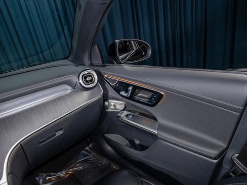 New 2026 Mercedes-Benz GLC 300 4MATIC image 25