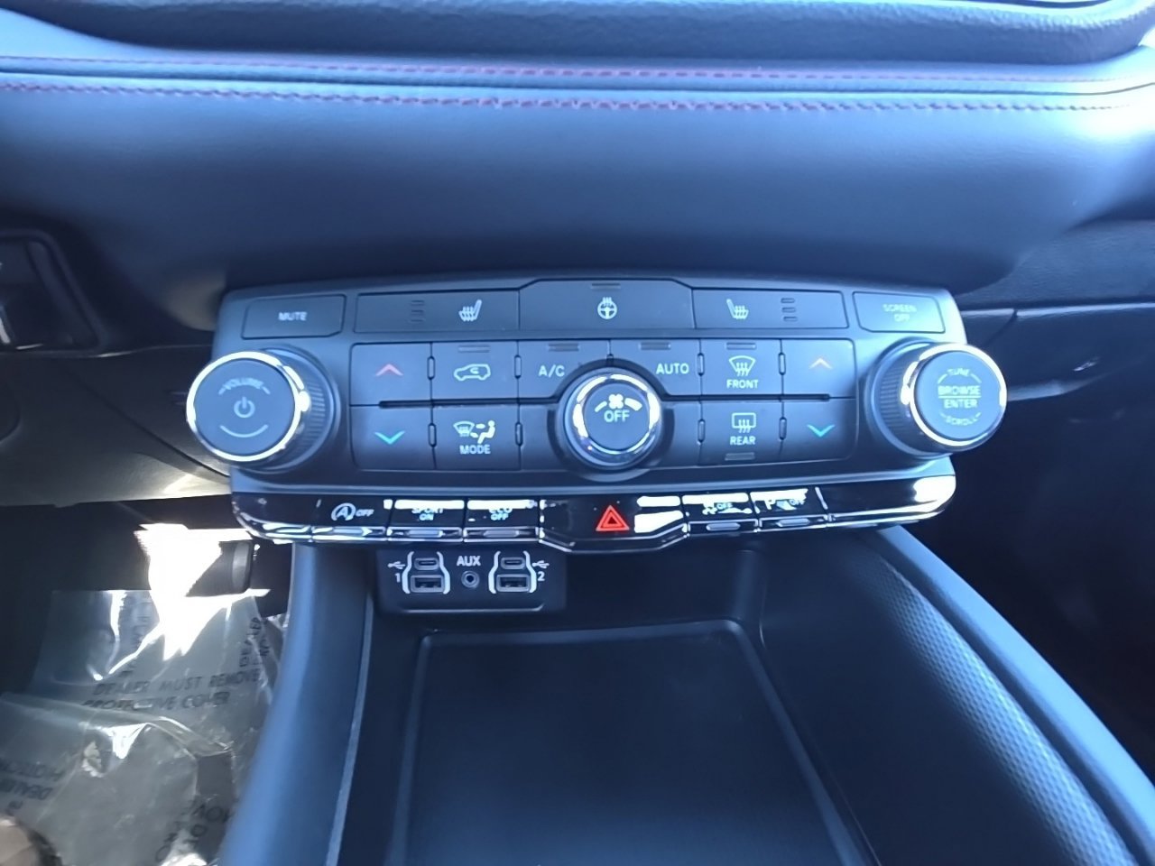 Used 2025 Dodge Durango GT w/ Trailer Tow Group IV AWD/4WD image 33