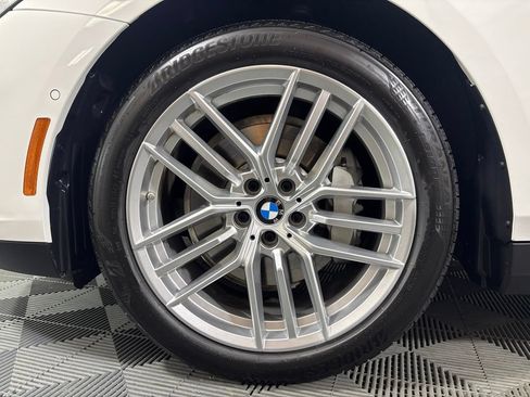 Certified 2024 BMW 530i w/ Premium Package RWD image 8