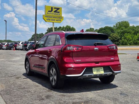 Used 2017 Kia Niro EX w/ Paint Protection Package FWD image 4