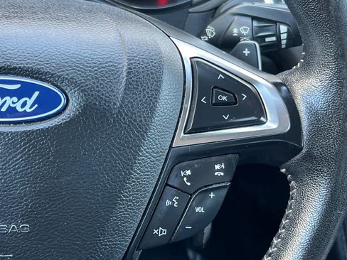 Used 2019 Ford Fusion SE w/ Equipment Group 151A image 27