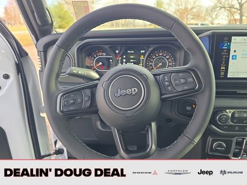 New 2026 Jeep Gladiator Mojave image 15