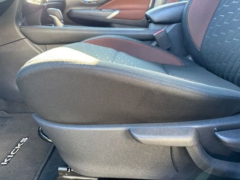 Used 2024 Nissan Kicks SR w/ Interior Electronics Package image 12