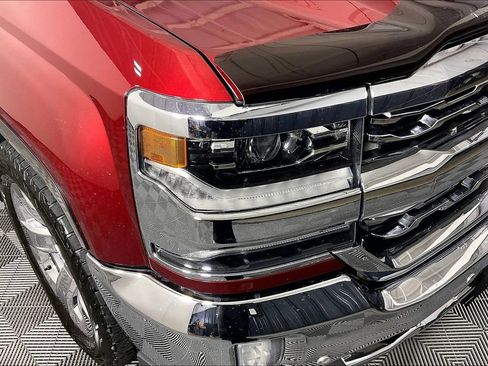 Used 2017 Chevrolet Silverado 1500 LTZ w/ LTZ Plus Package image 38