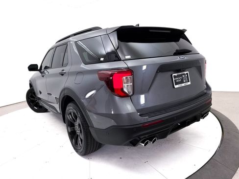 Used 2021 Ford Explorer ST w/ ST Street Pack AWD/4WD image 9