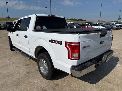 Used 2017 Ford F150 XLT AWD/4WD image 8