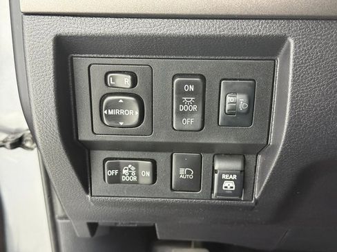 Used 2021 Toyota Tundra SR5 image 10