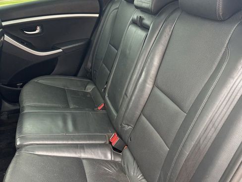 Used 2016 Hyundai Elantra GT w/ Option Group 03 image 11