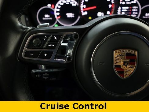 Used 2020 Porsche Cayenne Turbo image 41