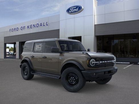 New 2026 Ford Bronco Outer Banks AWD/4WD image 7