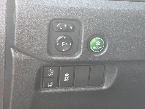 Used 2022 Honda Pilot Sport image 20