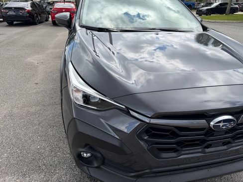 Used 2025 Subaru Crosstrek 2.5i Premium AWD/4WD image 12
