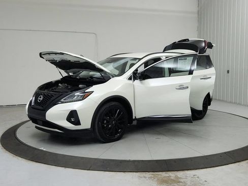 Used 2024 Nissan Murano SV w/ SV Midnight Edition Package FWD image 12